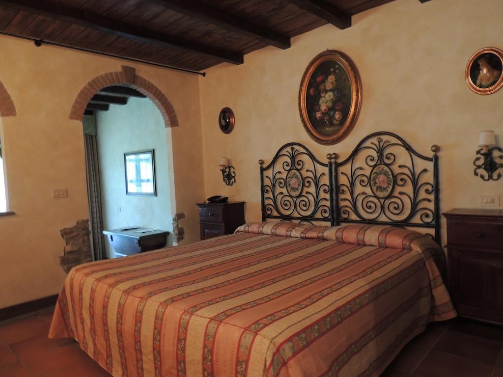 Country Relais I Due Laghi Villa Anguillara Sabazia Room photo